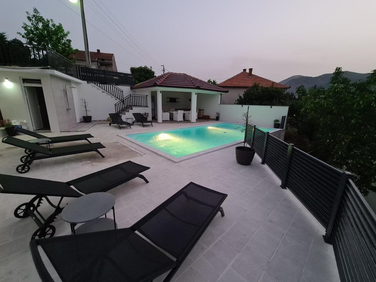 Studio Apartmani Milovic Trebinje Luaran gambar