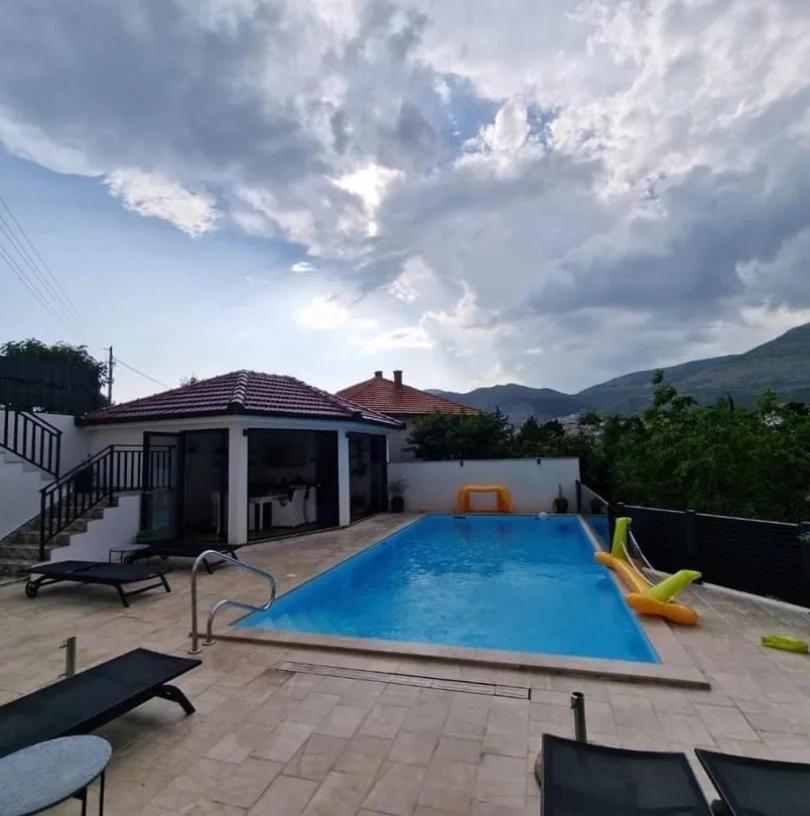 Studio Apartmani Milovic Trebinje Luaran gambar