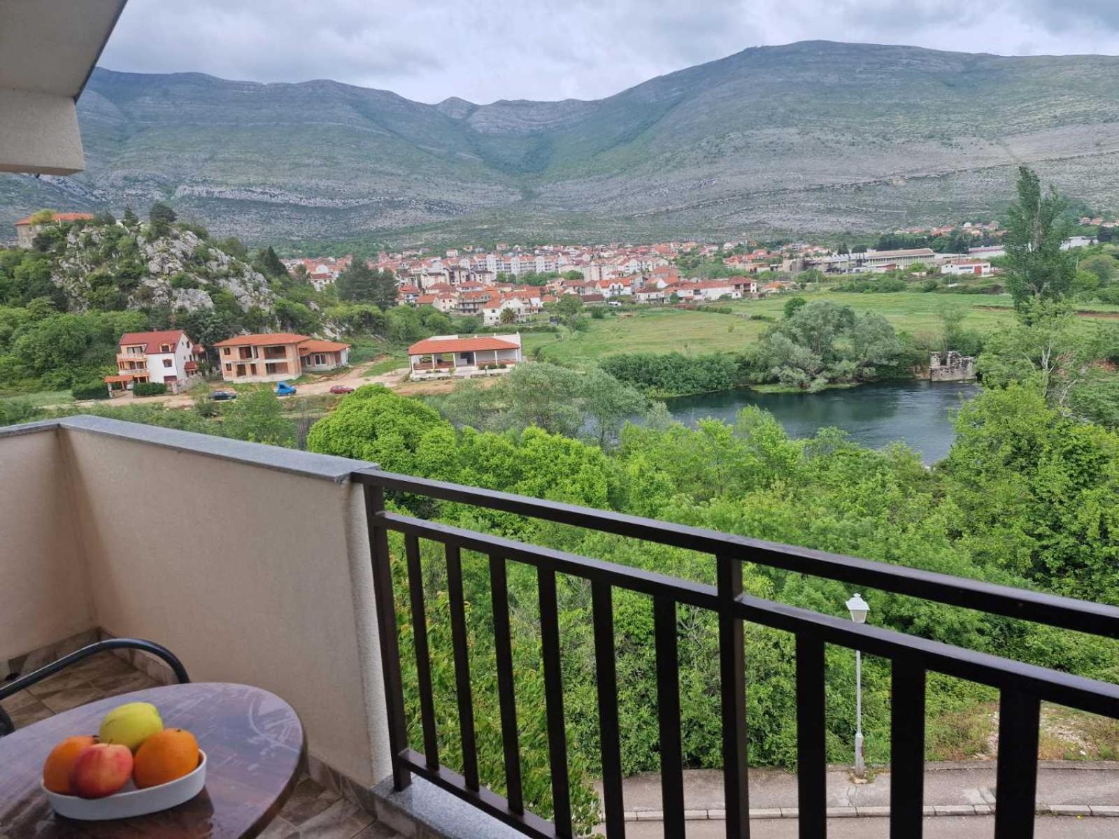 Studio Apartmani Milovic Trebinje Luaran gambar